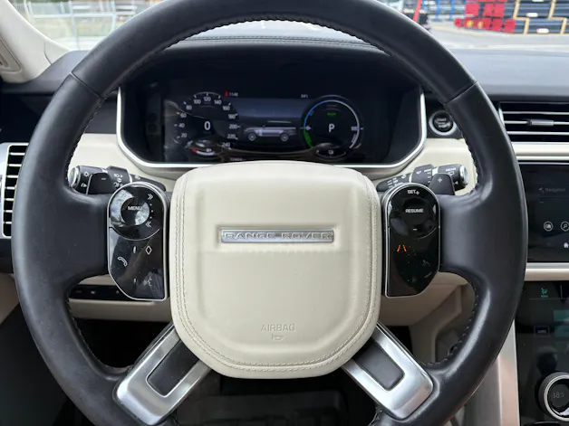 Land Rover Range Rover LWB 2.0 Si4 PHEV Vogue Automatic
