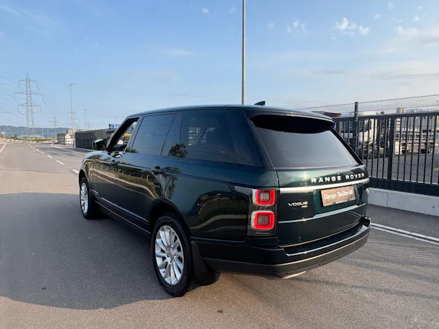 Land Rover Range Rover LWB 2.0 Si4 PHEV Vogue Automatic