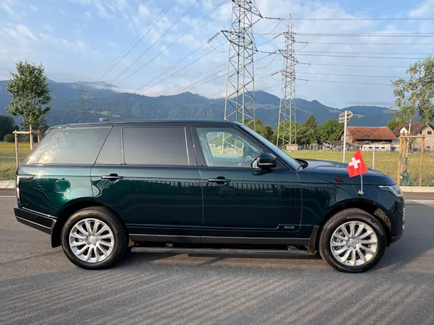 Land Rover Range Rover LWB 2.0 Si4 PHEV Vogue Automatic