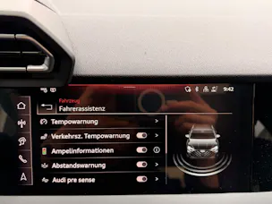 Audi A3 SPORTBACK 45 TFSI e S LINE *** 140 KM ELETKTRISCHE REICHWEITE & PANORAMAGLASDACH ***