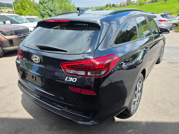 Hyundai i30 Wagon 1.5 T-GDi Amplia 48V MH DCT