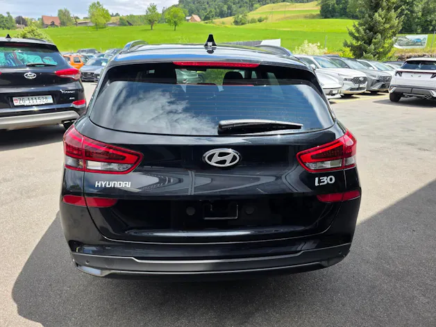 Hyundai i30 Wagon 1.5 T-GDi Amplia 48V MH DCT