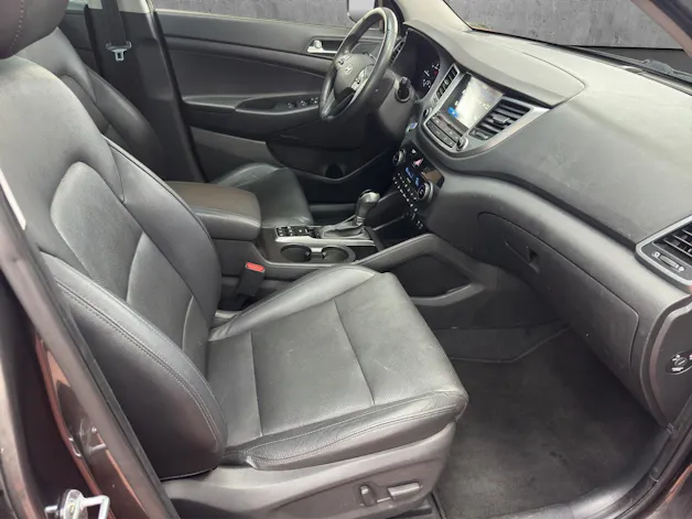 Hyundai Tucson 1.7 CRDI Vertex 2WD DTC 7