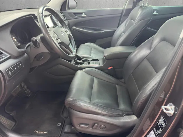 Hyundai Tucson 1.7 CRDI Vertex 2WD DTC 7