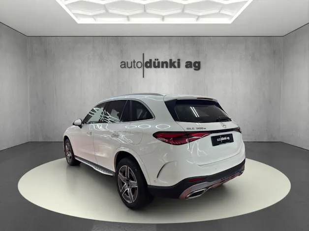 Mercedes-Benz GLC 300 e 4Matic 9G-Tronic