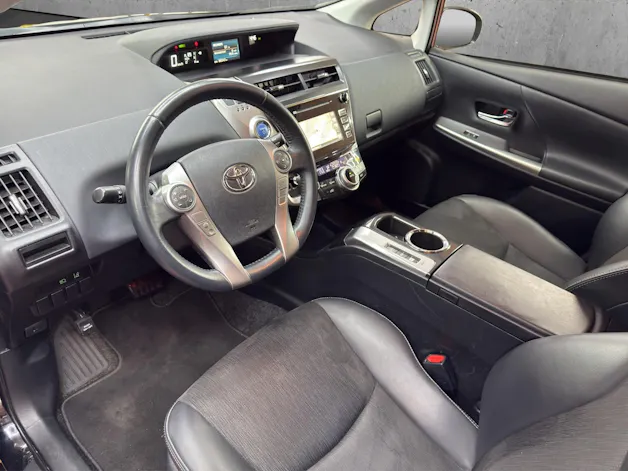 Toyota Prius+ 1.8 VVT-i HSD Style