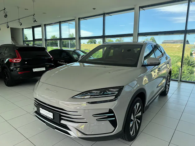 BYD Seal U DM-i Design AWD