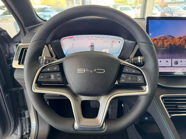 BYD Seal U DM-i Design AWD