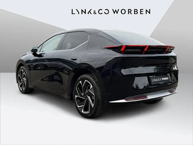 Lynk & Co 02