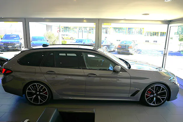 BMW 540d xDrive 48V Touring M Sport Steptronic