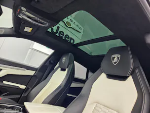 Lamborghini Urus E-Gear