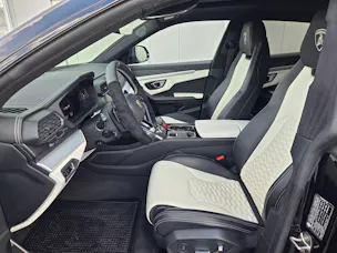Lamborghini Urus E-Gear
