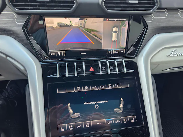 Lamborghini Urus E-Gear