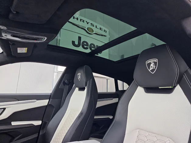 Lamborghini Urus E-Gear