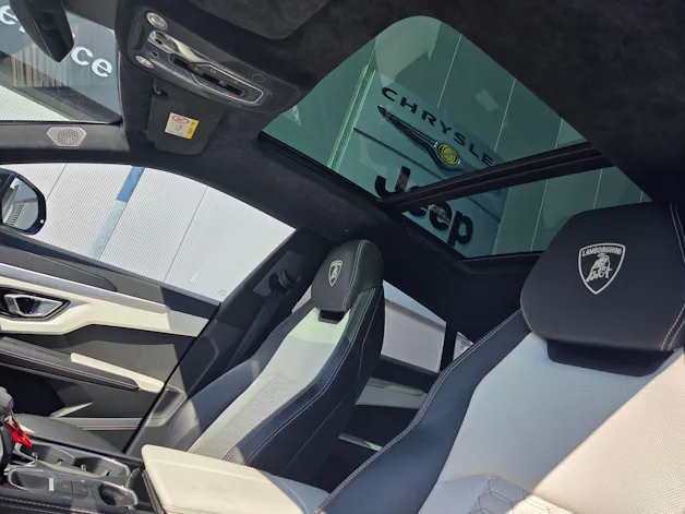 Lamborghini Urus E-Gear