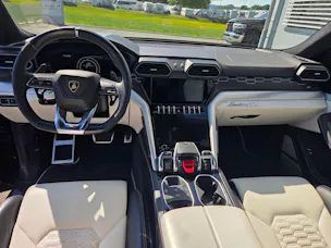 Lamborghini Urus E-Gear