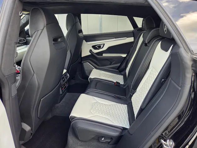 Lamborghini Urus E-Gear