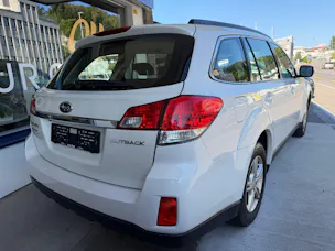 Subaru Outback 2.5i Swiss AWD Lineartronic