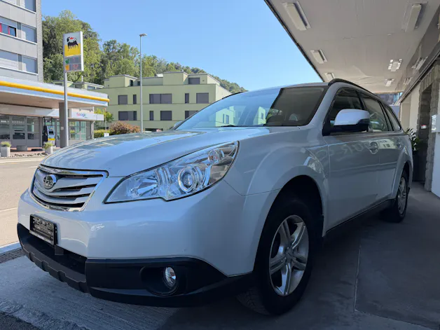Subaru Outback 2.5i Swiss AWD Lineartronic