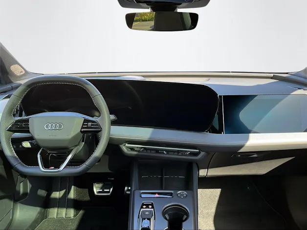 Audi Q4 SUV e-tron 340PS/250kW quattro perform