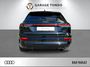 Audi Q4 SUV e-tron 340PS/250kW quattro perform