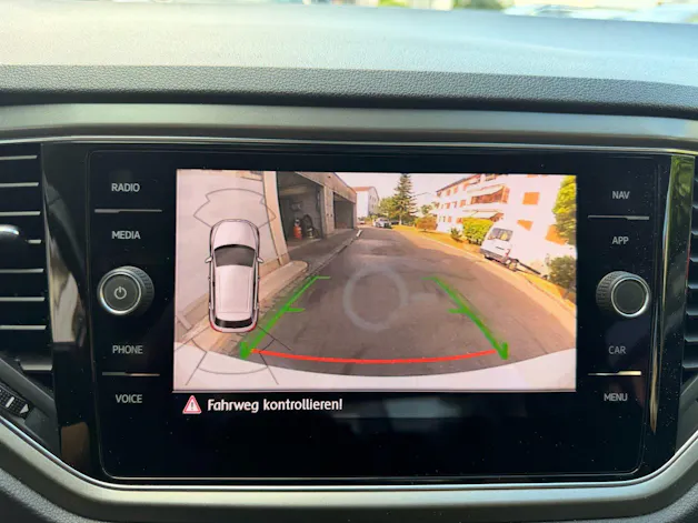 VW T-Roc 2.0 TSI 4MOTION STYLE ***ANHÄNGERKUPPLUNG & PANORAMAGLASDACH***