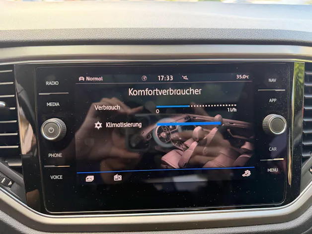 VW T-Roc 2.0 TSI 4MOTION STYLE ***ANHÄNGERKUPPLUNG & PANORAMAGLASDACH***