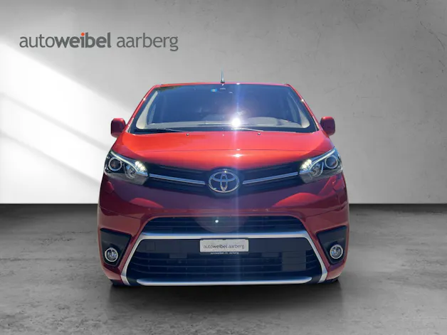 Toyota Proace Verso 2.0 D-4D Trend Medium Automatic