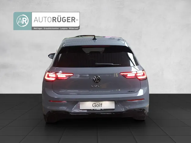 VW Golf 2.0 TSI R-Line DSG 4 Motion