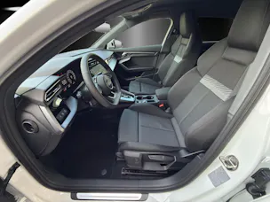 Audi A3 Sportback TFSI 110 kW Attraction S tronic