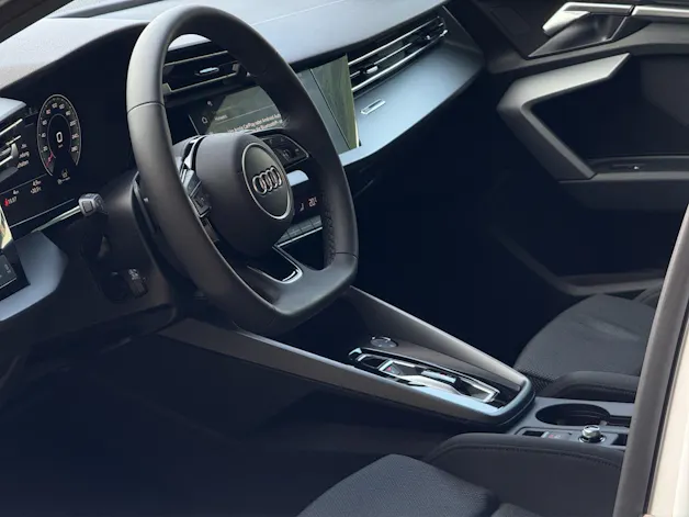 Audi A3 Sportback TFSI 110 kW Attraction S tronic