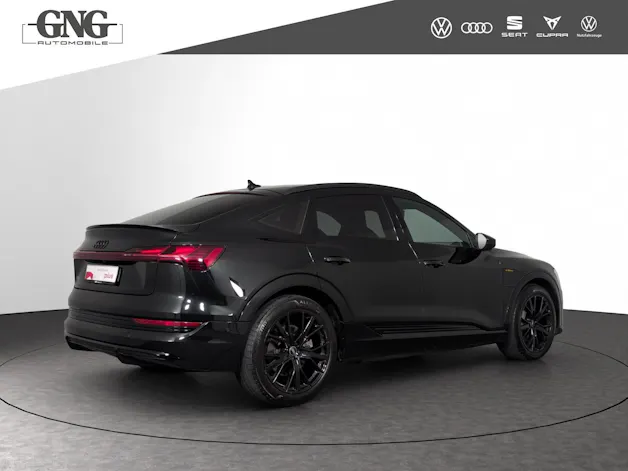 Audi e-tron 55 Sportback S Line Black Edition quattro