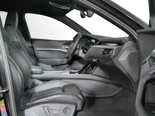 Audi e-tron 55 Sportback S Line Black Edition quattro
