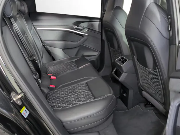 Audi e-tron 55 Sportback S Line Black Edition quattro