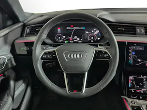 Audi e-tron 55 Sportback S Line Black Edition quattro