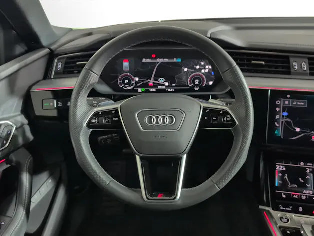 Audi e-tron 55 Sportback S Line Black Edition quattro