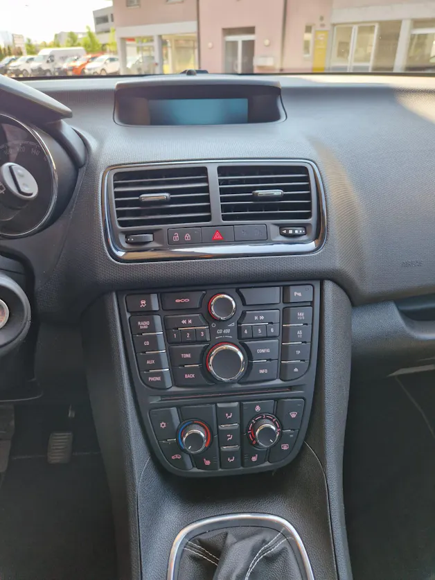 Opel Meriva 1.4 Turbo Active Edition
