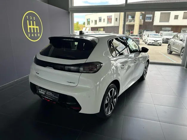 Peugeot 208 1.2 MHEV 110 Allure