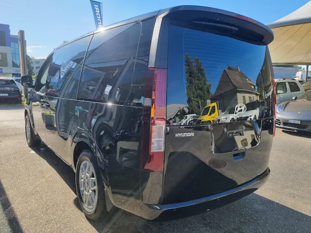 Hyundai Staria Wagon 1.6 T-GDi HEV Amplia A