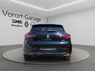 Renault Clio 1.6 E-Tech Zen