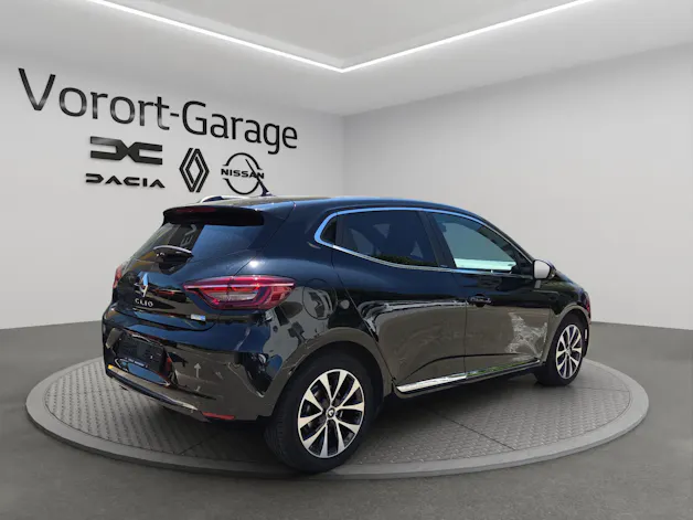 Renault Clio 1.6 E-Tech Zen