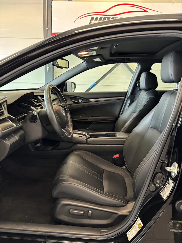 Honda Civic 1.5 VTEC Sport CVT