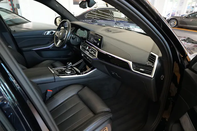 BMW X5 xDrive M50i Steptronic