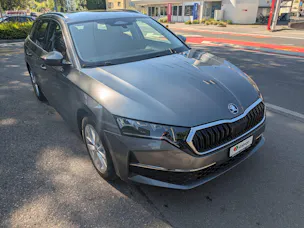 Škoda Octavia Combi 1.5 TSI mHEV DSG Selection