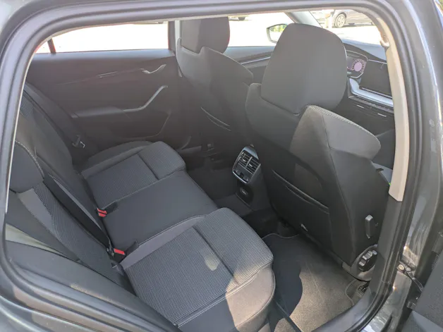 Škoda Octavia Combi 1.5 TSI mHEV DSG Selection