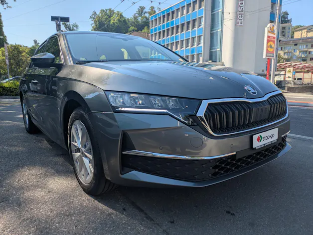 Škoda Octavia Combi 1.5 TSI mHEV DSG Selection