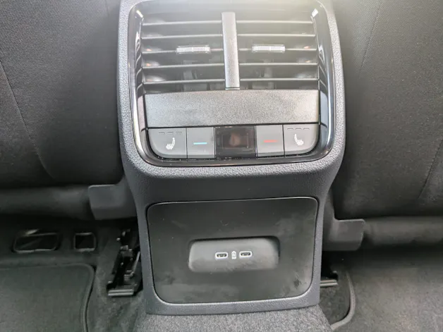 Škoda Octavia Combi 1.5 TSI mHEV DSG Selection