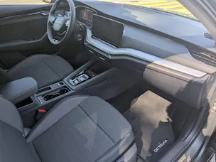 Škoda Octavia Combi 1.5 TSI mHEV DSG Selection