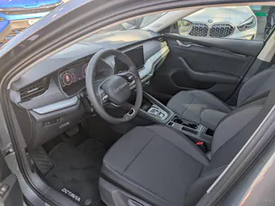 Škoda Octavia Combi 1.5 TSI mHEV DSG Selection