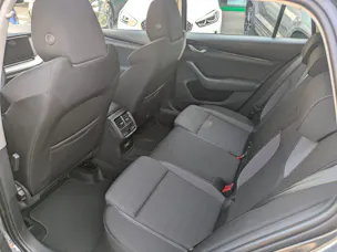 Škoda Octavia Combi 1.5 TSI mHEV DSG Selection